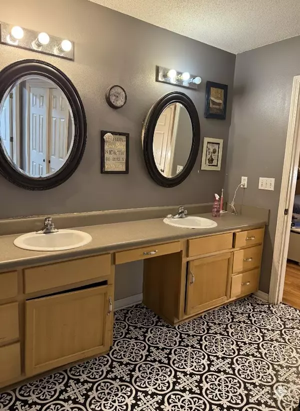 Crestview, FL 32539,5362 Woodland Street