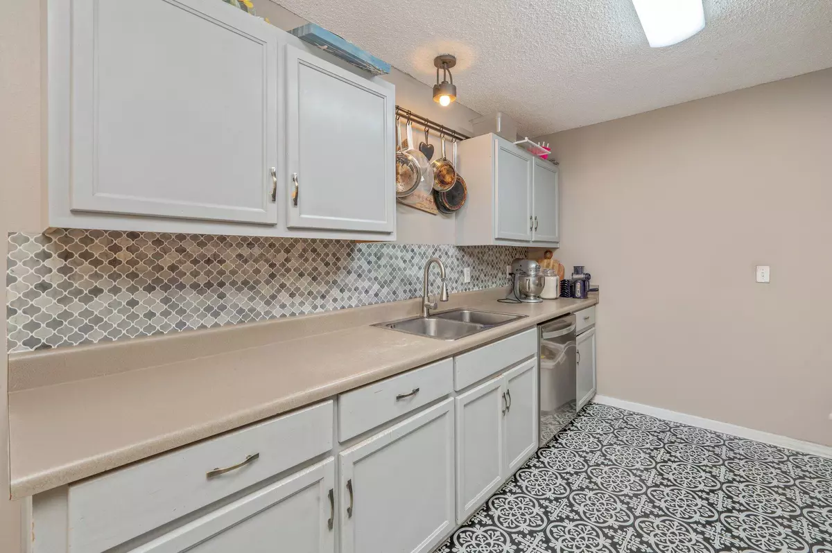 Crestview, FL 32539,5362 Woodland Street