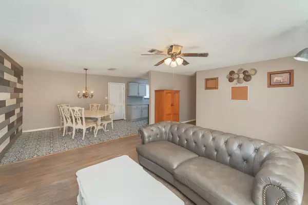 Crestview, FL 32539,5362 Woodland Street