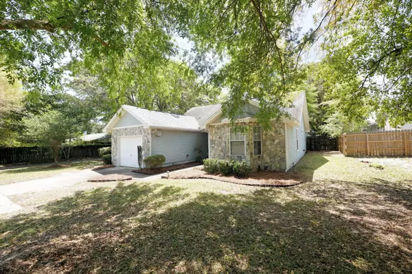 Shalimar, FL 32579,60 10Th Avenue  #UNIT A