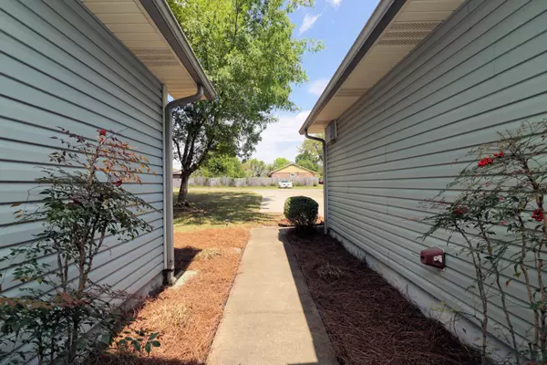 Shalimar, FL 32579,60 10Th Avenue #UNIT A