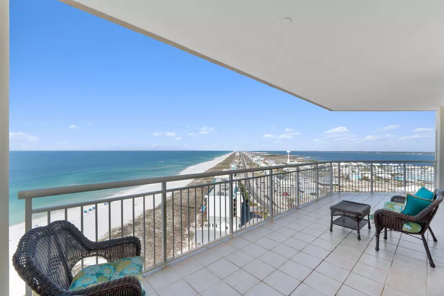 8269 Gulf Boulevard  #APT 1403, Navarre, FL 32566