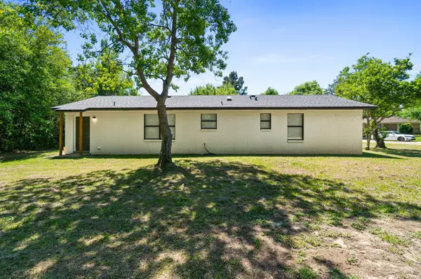 Bonifay, FL 32425,3335 Rolling Hills Circle