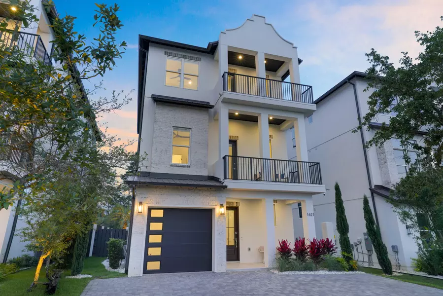 1621 S County Hwy 393, Santa Rosa Beach, FL 32459