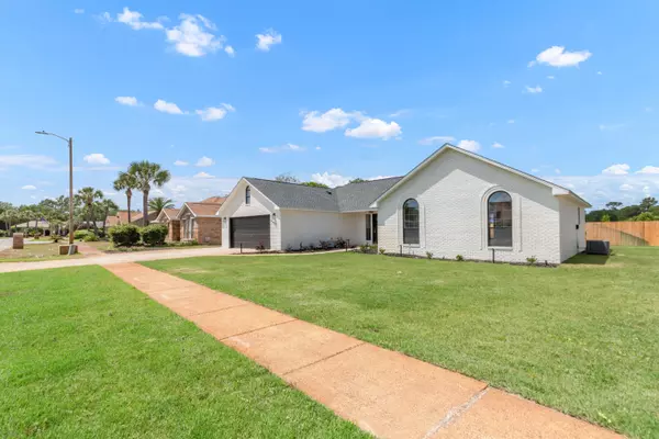 Destin, FL 32541,197 Kel-Wen Circle