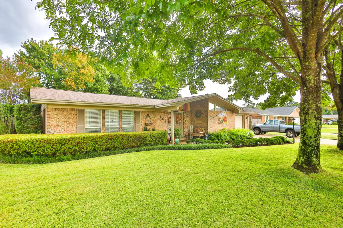 Fort Walton Beach, FL 32547,609 Audubon Drive