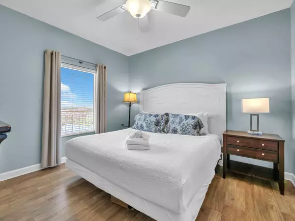 Panama City Beach, FL 32413,17739 Front Beach Road  #UNIT 904W