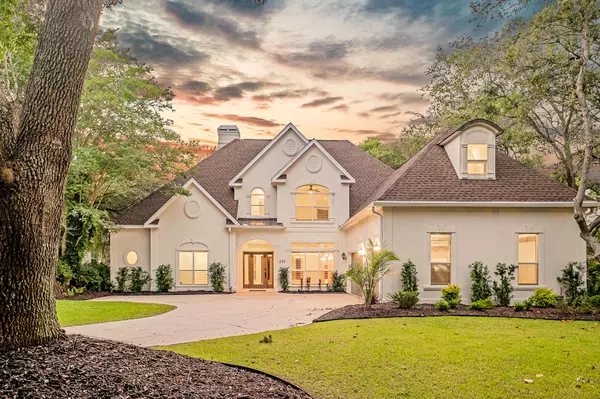 Destin, FL 32541,237 Matties Way