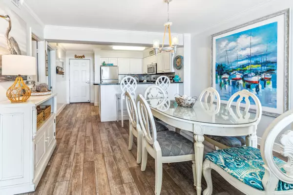 Destin, FL 32541,1002 E Highway 98  #312