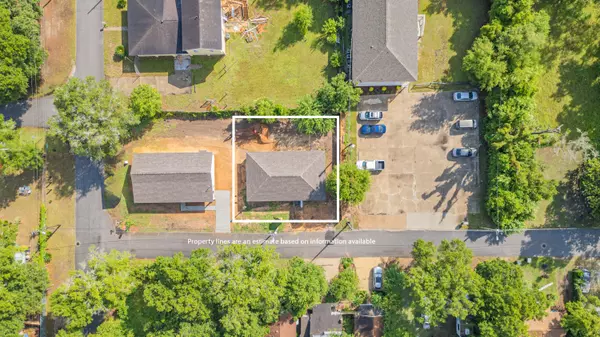 Pensacola, FL 32507,220 Broadmoor Lane