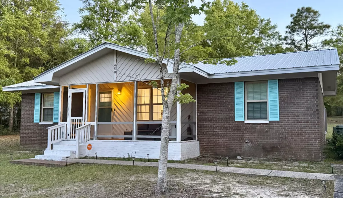 Defuniak Springs, FL 32433,450 Roberts Drive