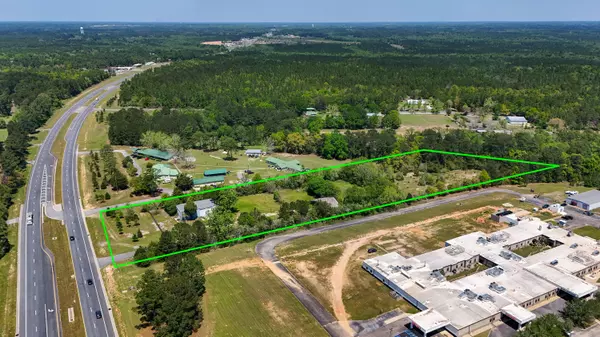 Defuniak Springs, FL 32435,4319 S US Hwy 331