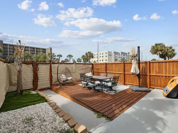 Fort Walton Beach, FL 32548,356 Billfish Avenue #4