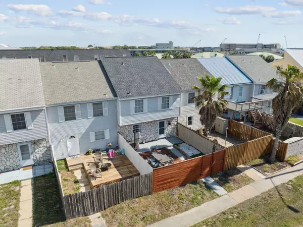 Fort Walton Beach, FL 32548,356 Billfish Avenue #4