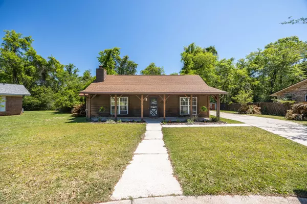 Pensacola, FL 32514,7808 Charter Oaks Court