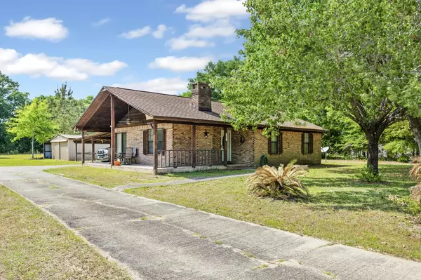 Pace, FL 32571,7151 Wallace Drive