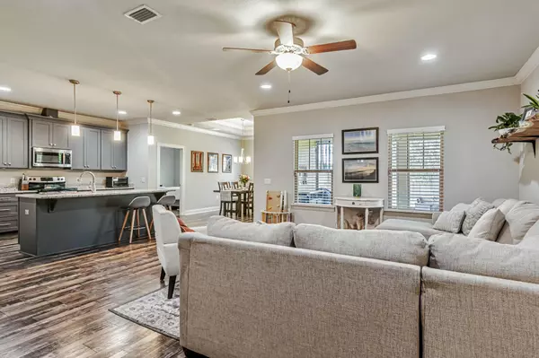 Navarre, FL 32566,9121 Ridge Dr