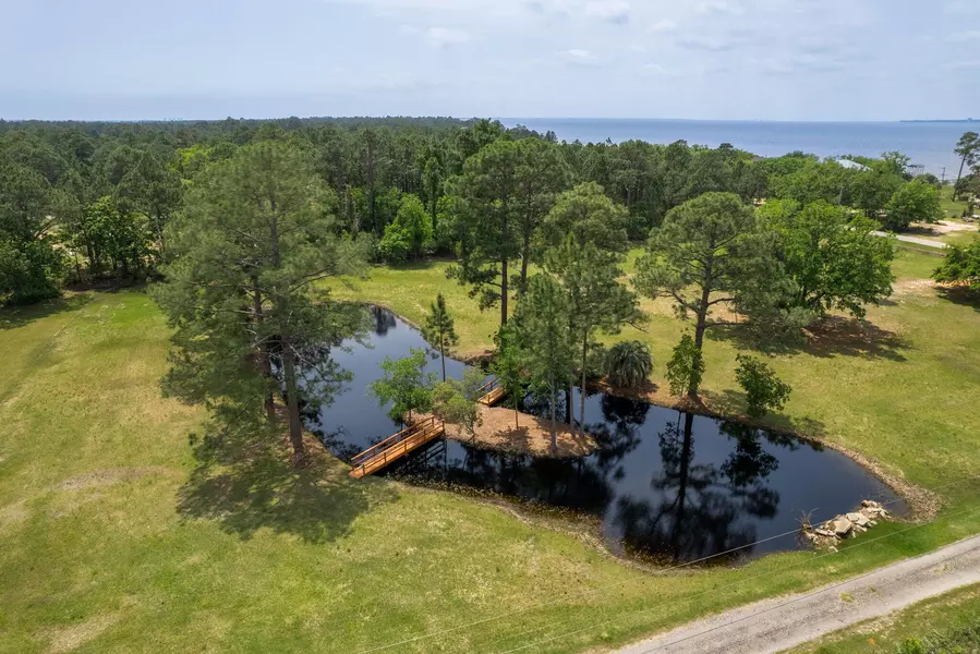 1164 Pearson Road, Milton, FL 32571