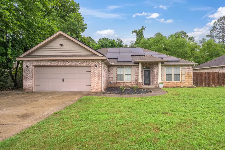 472 W College Boulevard, Valparaiso, FL 32580