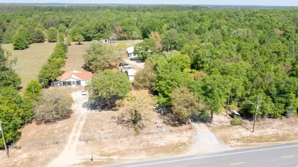 Defuniak Springs, FL 32433,5393 Co Hwy 1087