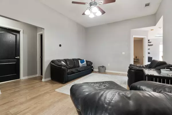 Mary Esther, FL 32569,336 Harris Street
