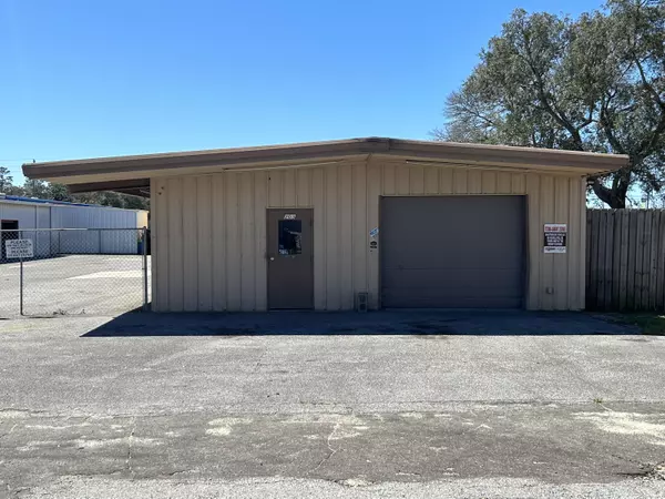 Fort Walton Beach, FL 32547,203 Truman Street  #203 & 207