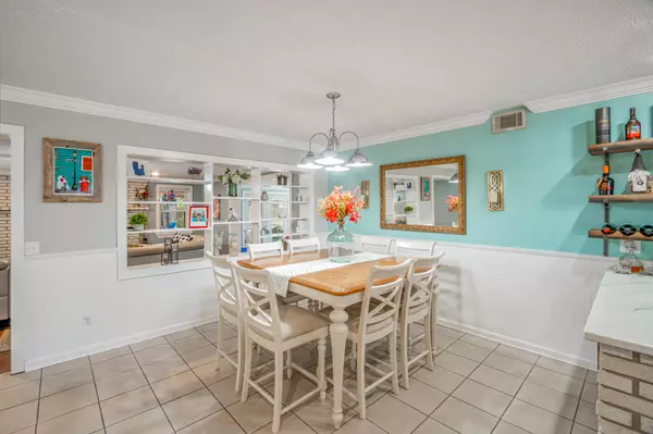 Fort Walton Beach, FL 32548,9 SE Waynel Circle