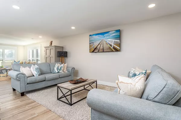 Miramar Beach, FL 32550,752 Sandpiper Drive  ## 10535