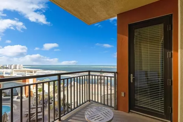 Destin, FL 32541,10 Harbor Boulevard  #W324