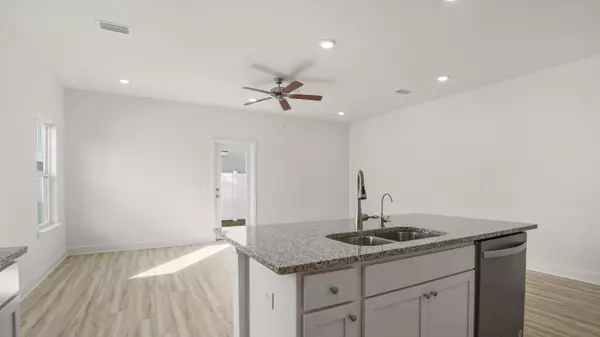 Santa Rosa Beach, FL 32459,72 Hawk Street