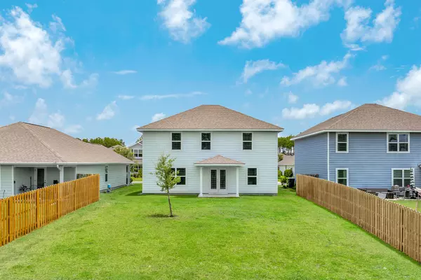 Freeport, FL 32439,192 This Way