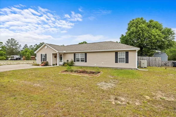 Defuniak Springs, FL 32433,1192 Oakwood Lakes Boulevard
