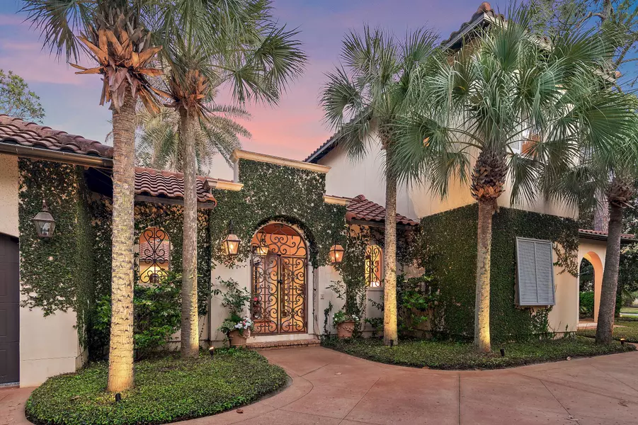 2502 E Baytowne Avenue, Miramar Beach, FL 32550