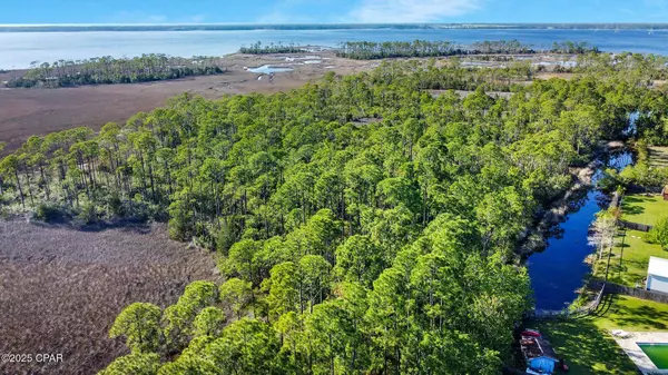 Lynn Haven, FL 32444,000 Bingoose Lane