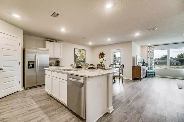 Milton, FL 32583,8760 Bluebell Street