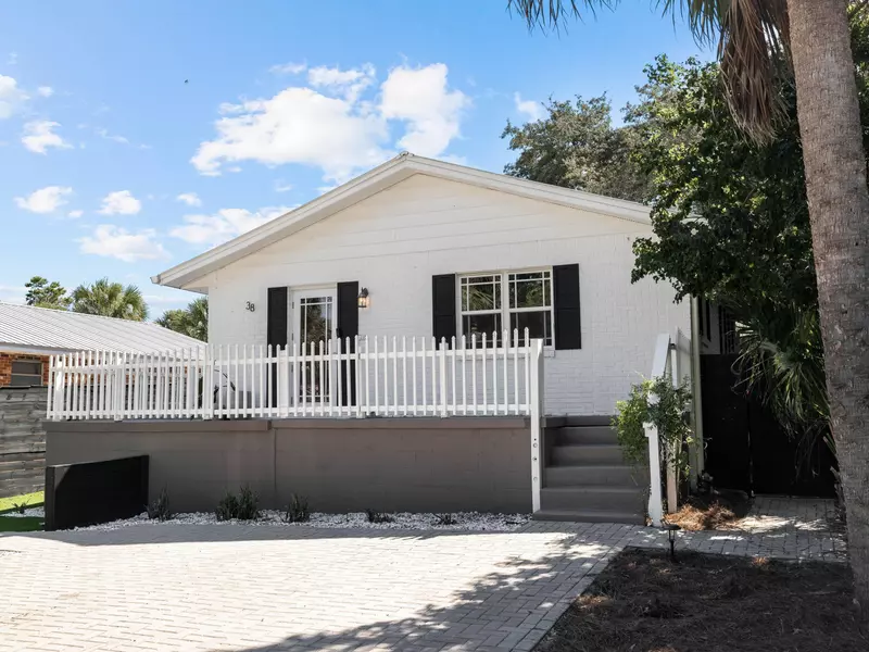 38 Barracuda St, Santa Rosa Beach, FL 32459