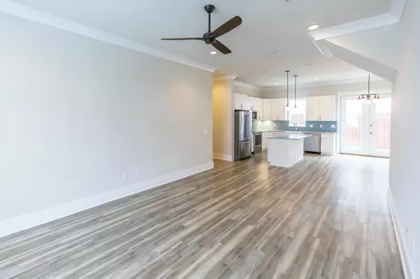 Destin, FL 32541,995 Airport Road #37