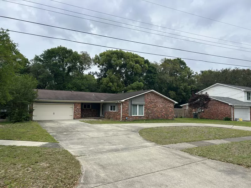 60 NW Linwood Road, Fort Walton Beach, FL 32547