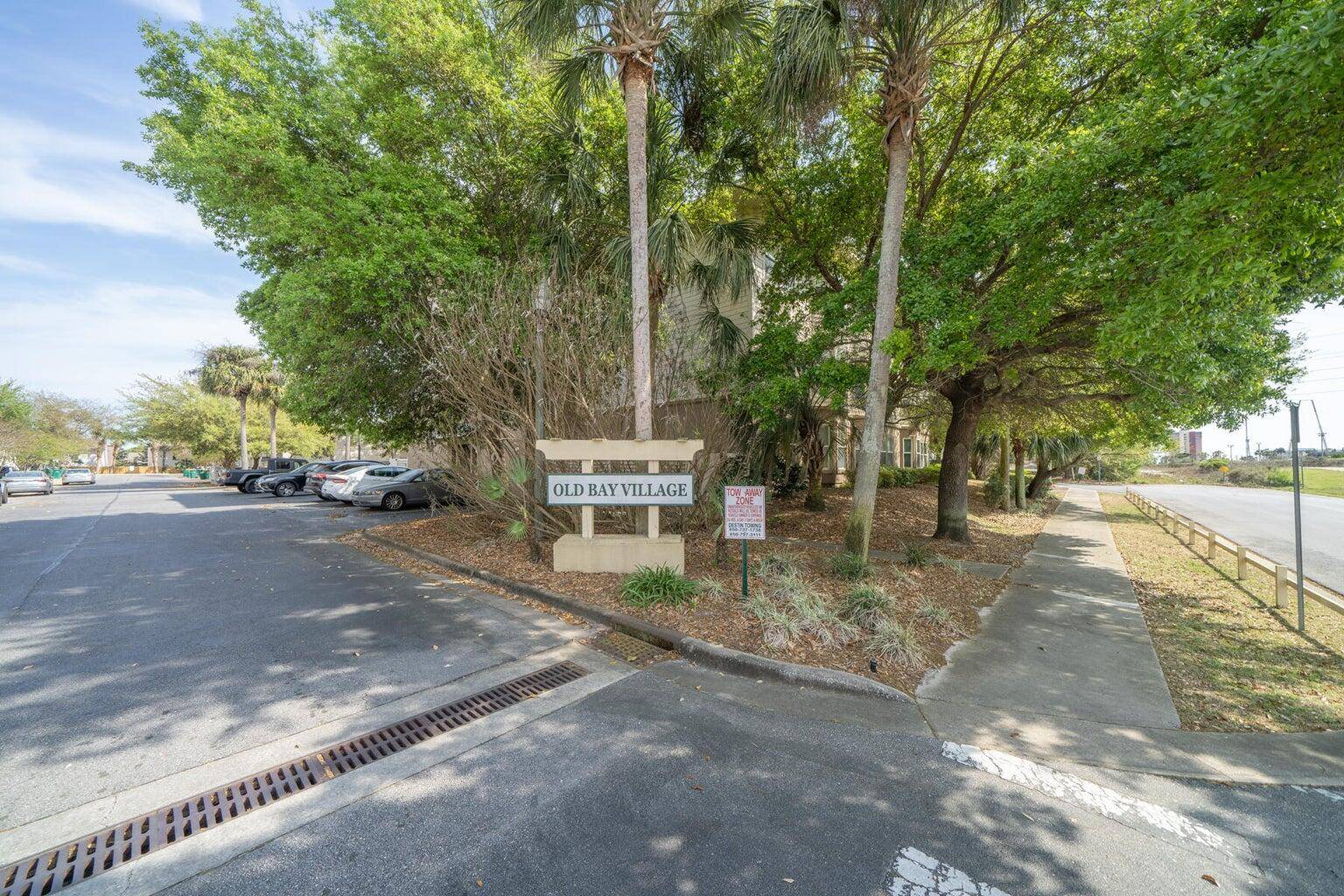 251 Mattie M Kelly Boulevard #UNIT 304, Destin, FL 32541