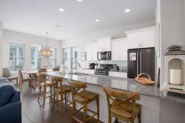 Santa Rosa Beach, FL 32459,374 Gulfview Circle