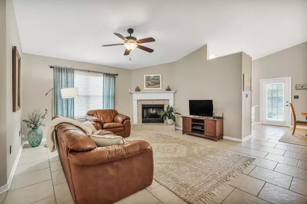 Destin, FL 32541,4644 Sunsail Circle