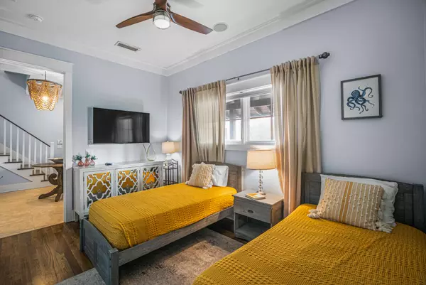 Santa Rosa Beach, FL 32459,5231 E County Highway 30A  #UNIT D