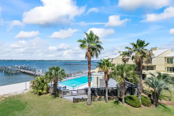 Navarre, FL 32566,8520 Gulf Boulevard  ## UT-24