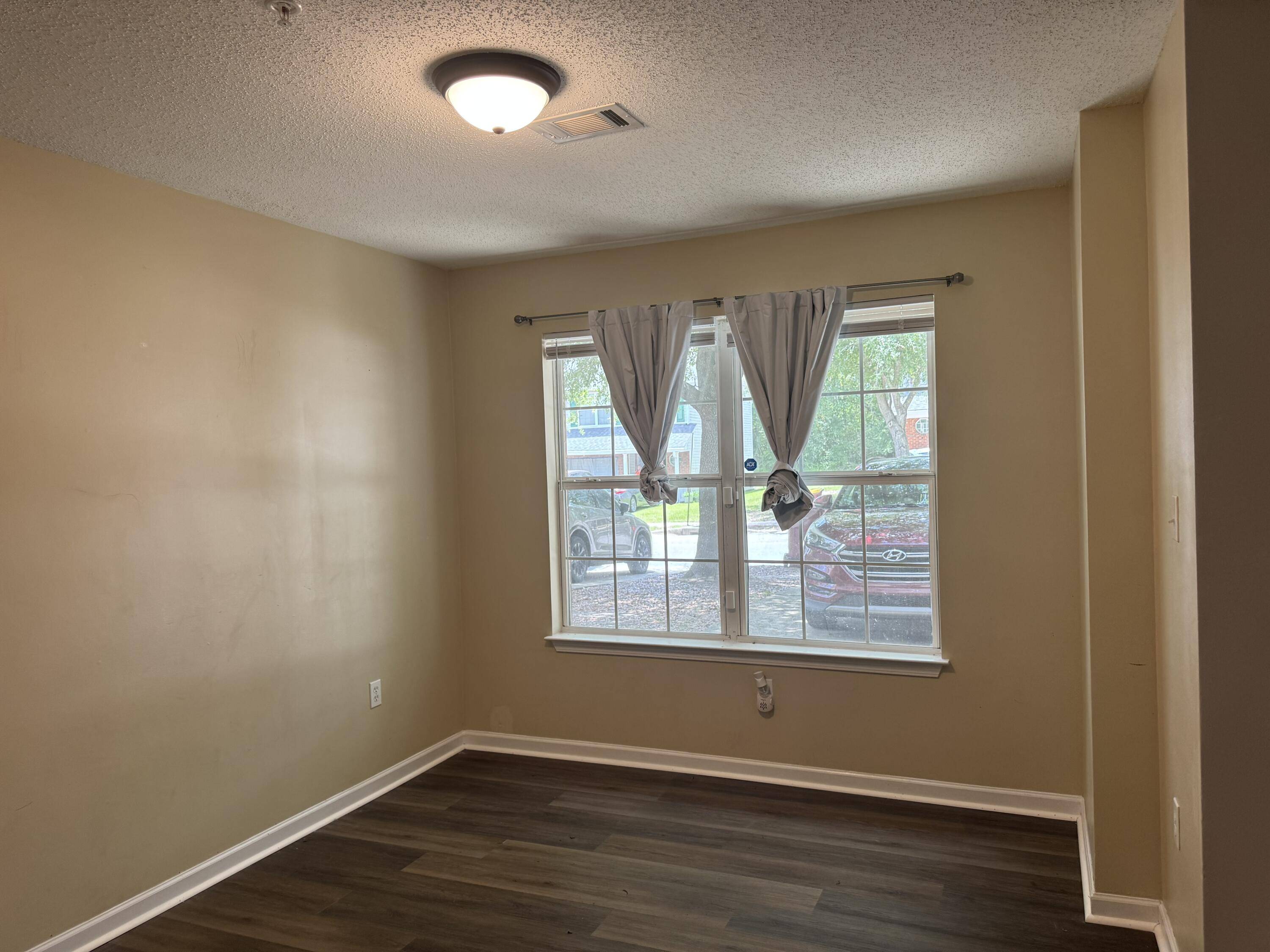 Crestview, FL 32539,128 Swaying Pine Court