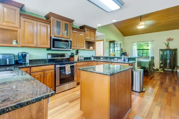 Laurel Hill, FL 32567,6590 Bill Lundy Road