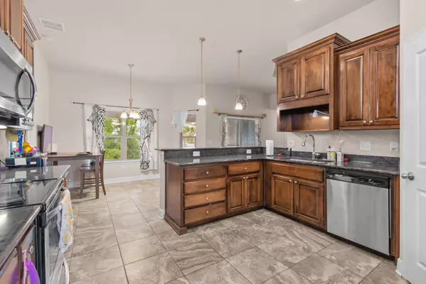 Crestview, FL 32536,303 Vale Loop