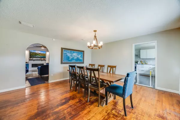 Fort Walton Beach, FL 32547,1330 Blueberry Lane