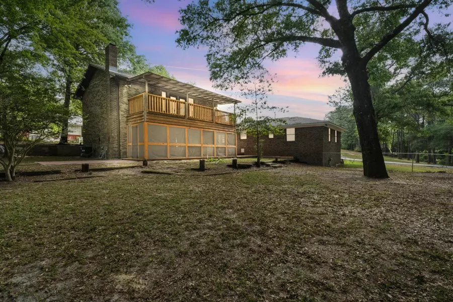 255 Brackin Street, Crestview, FL 32539