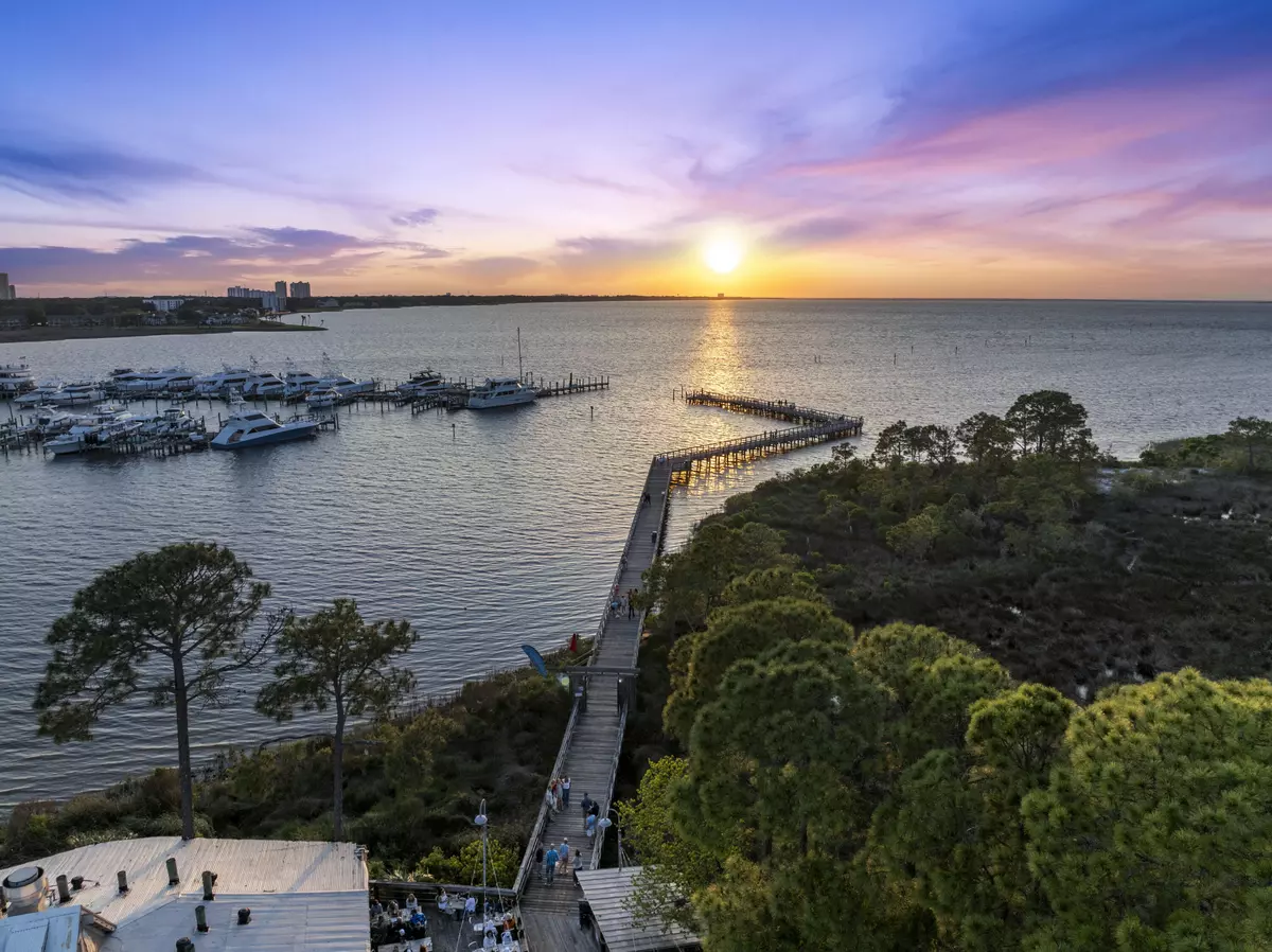 Miramar Beach, FL 32550,9100 Baytowne Wharf Boulevard  #550-551