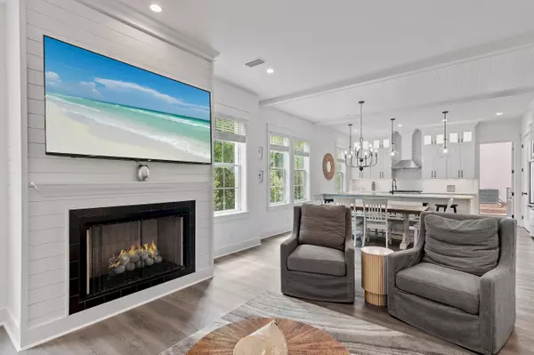 Miramar Beach, FL 32550,33 Palm Ridge Road